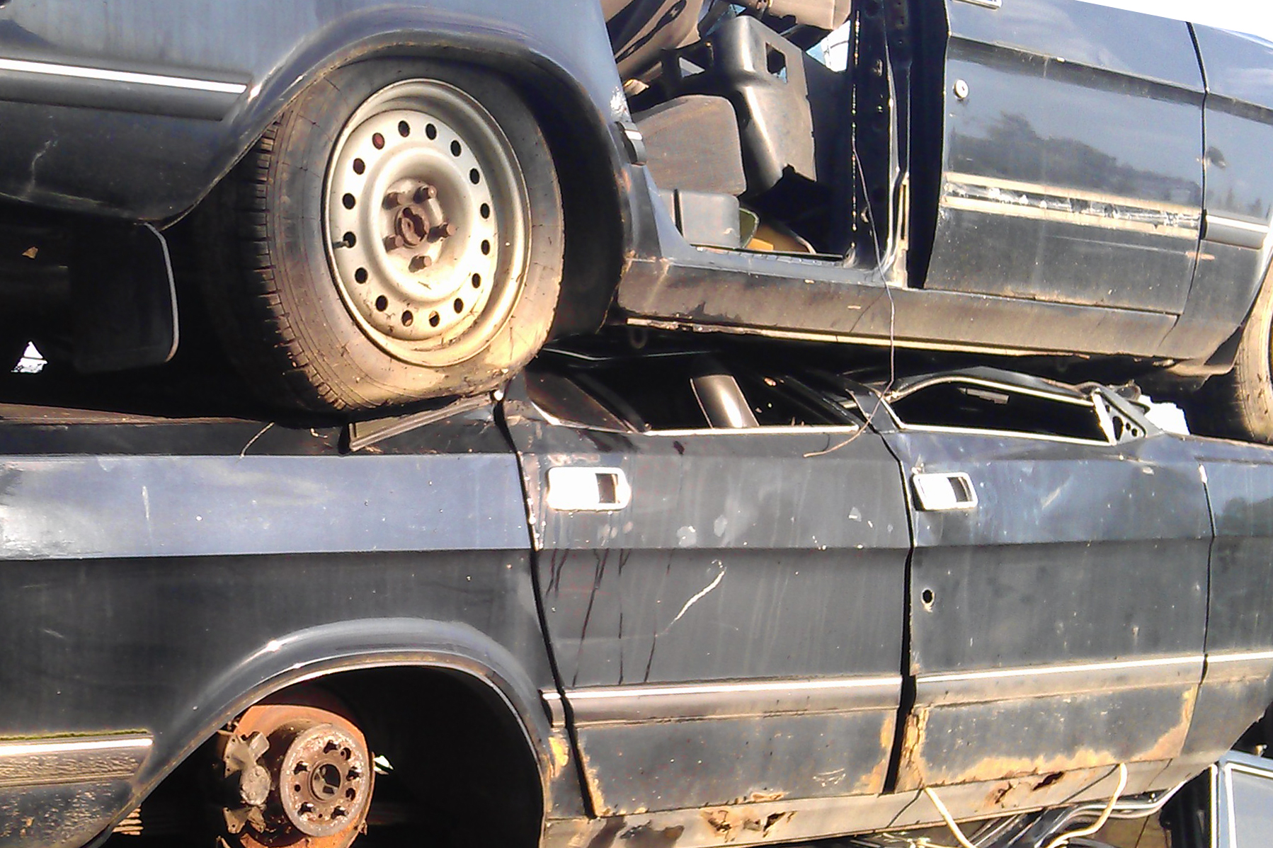 Что можно сдать на металлолом? Что можно сдать на металлолом?